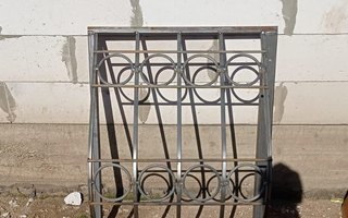 дутая кованая решетка для квадратного окна